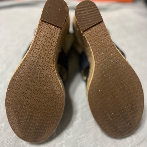 Michael Kors Wedge Sandals - Picture 4 of 4